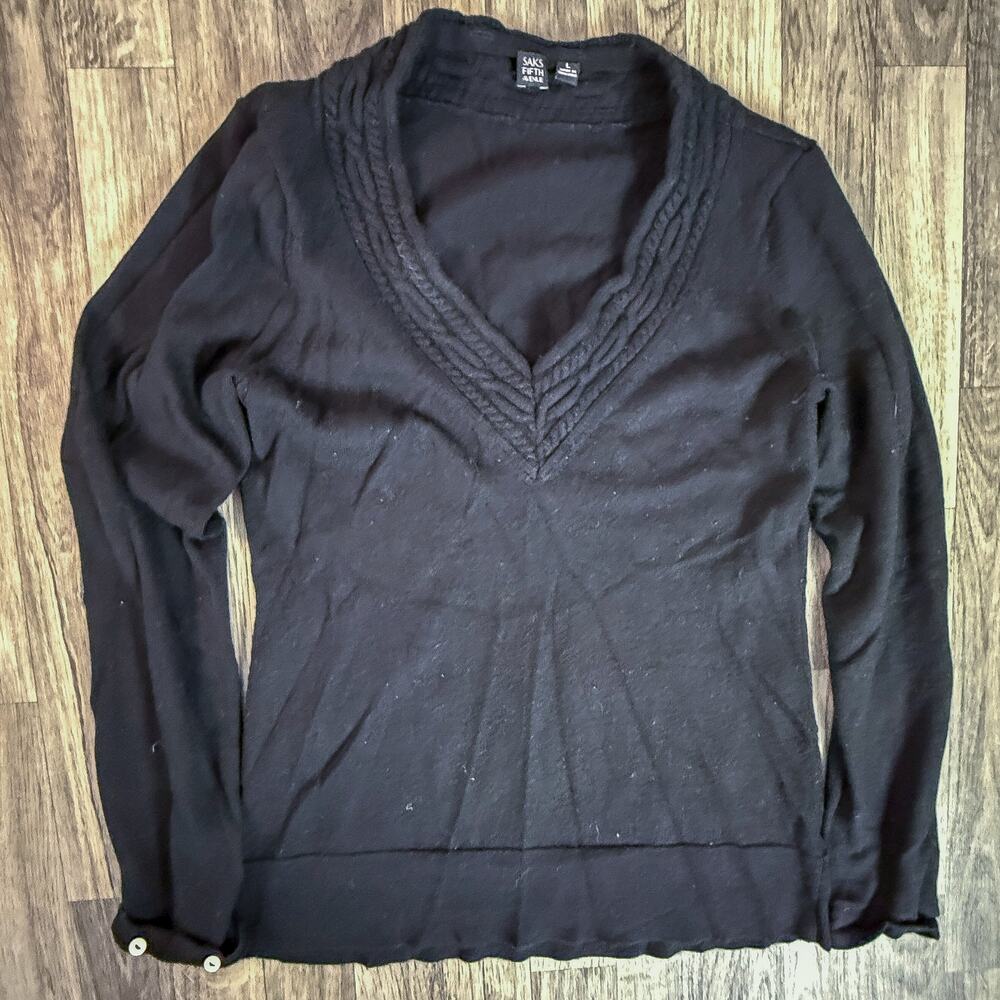Saks Fifth Avenue Collection Black Wool Blend Long Sleeve V-Neck Sweater Women L